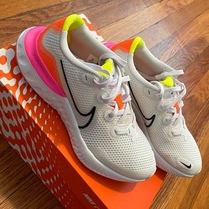 Nike renew run size 4 white/black/pink/orange/lime